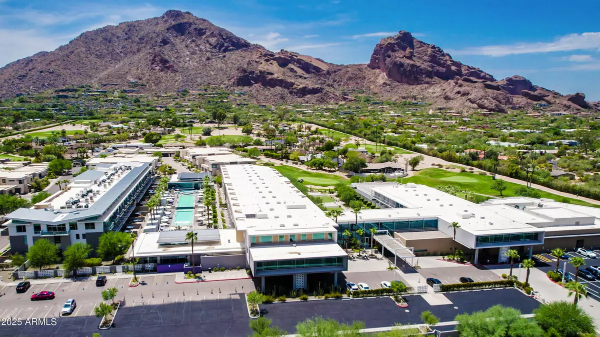 Paradise Valley, AZ 85253,5455 E LINCOLN Drive #1001