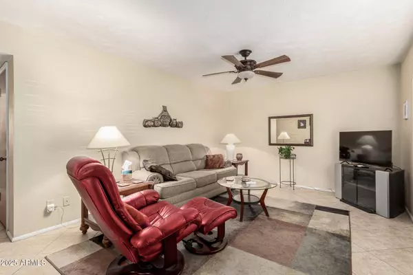 Phoenix, AZ 85016,2439 E MEADOWBROOK Avenue