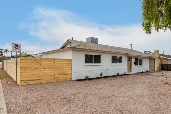 Mesa, AZ 85201,1603 W ALCOTT Street