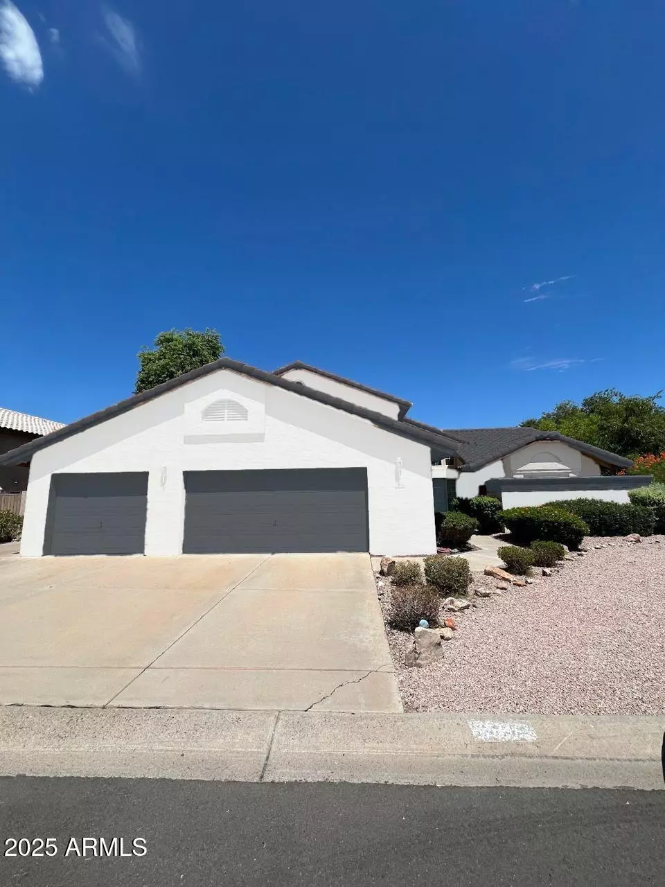 Chandler, AZ 85226,5742 W SHANNON Street