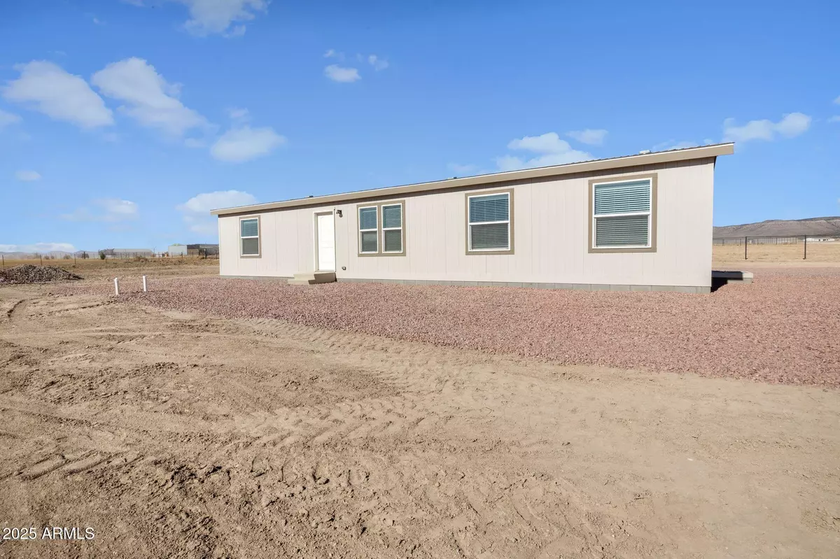 Paulden, AZ 86334,26800 N CHAMPAGNE Lane