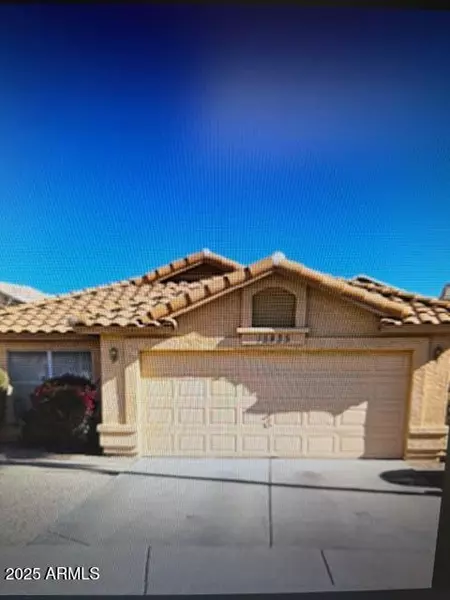 15835 S 30TH Place, Phoenix, AZ 85048