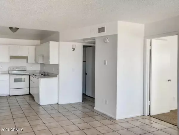 Phoenix, AZ 85021,1709 W MOUNTAIN VIEW Road #204