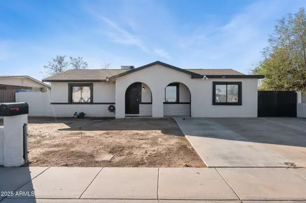 6807 W COLTER Street, Glendale, AZ 85303