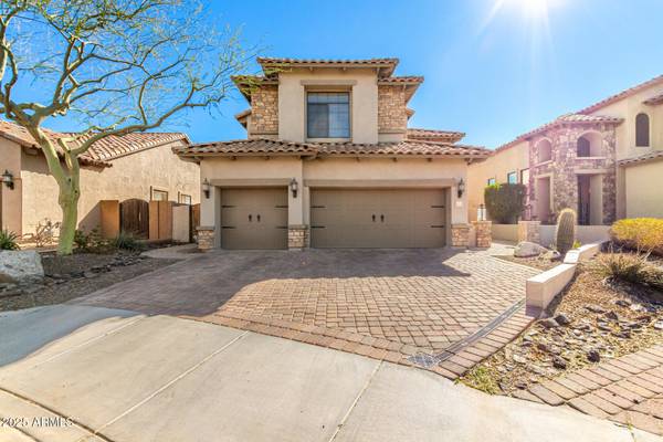 6825 E PEARL Street, Mesa, AZ 85207