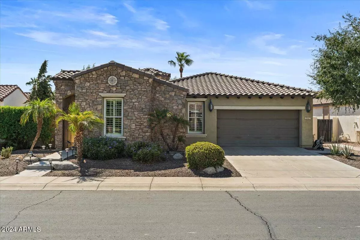 Chandler, AZ 85249,2347 E BALSAM Drive