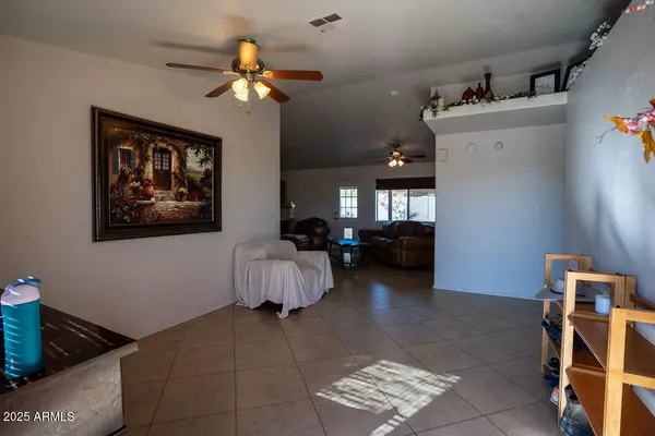 Mesa, AZ 85207,9938 E QUARTERLINE Road