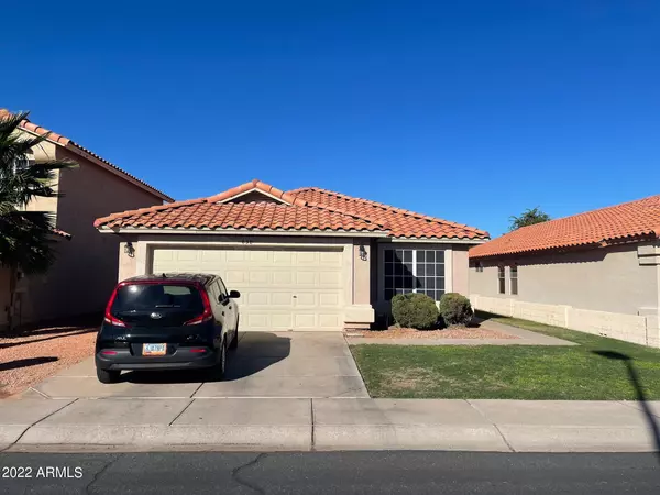 838 S PRESIDIO Drive, Gilbert, AZ 85233