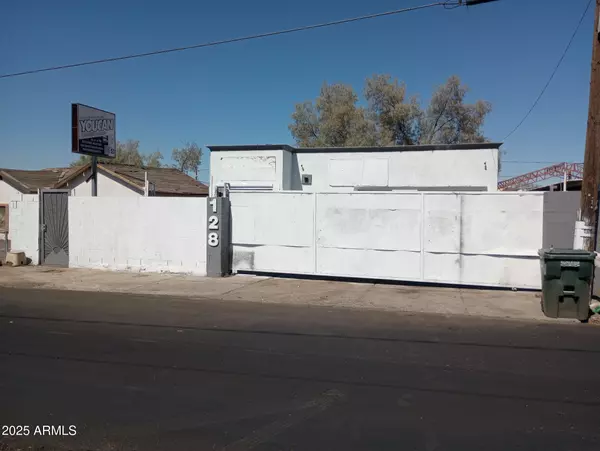 Phoenix, AZ 85041,128 W ELWOOD Street