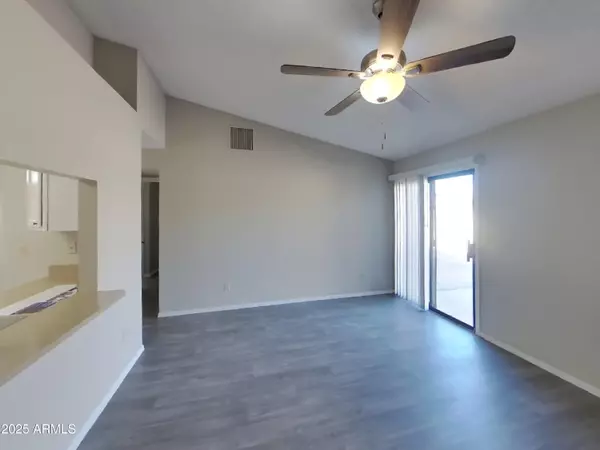 Glendale, AZ 85303,6950 W SIERRA VISTA Drive