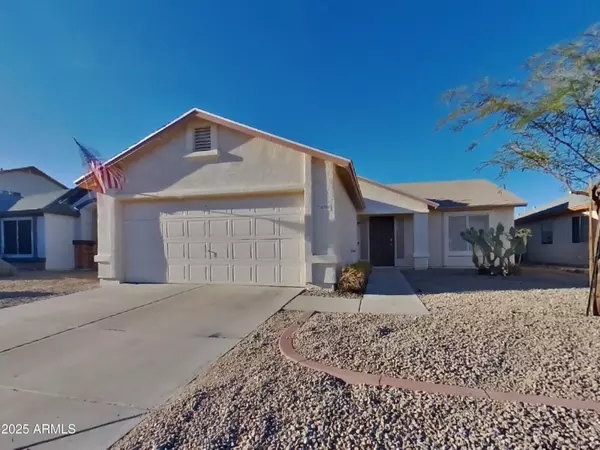 3732 W FIREHAWK Drive, Glendale, AZ 85308