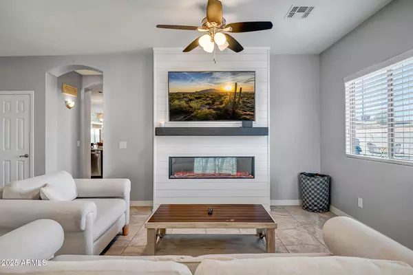Peoria, AZ 85383,13257 W Avenida Del Rey Drive