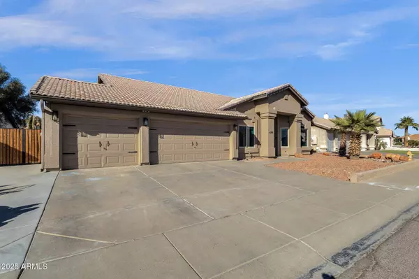 Glendale, AZ 85310,3844 W MISTY WILLOW Lane