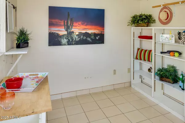 Surprise, AZ 85374,17200 W BELL Road #860