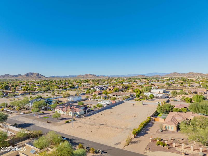 6900 W PINNACLE PEAK Road #-, Peoria, AZ 85383