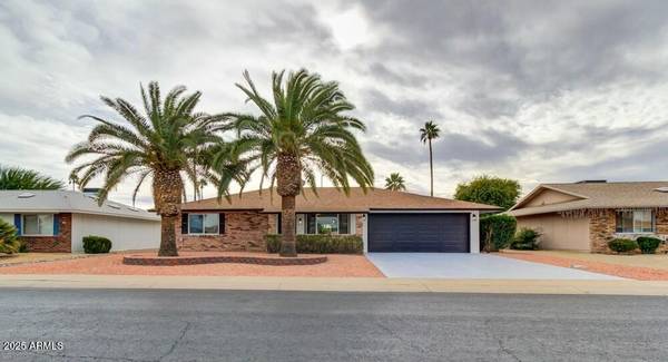 13227 W Desert Glen Drive, Sun City West, AZ 85375