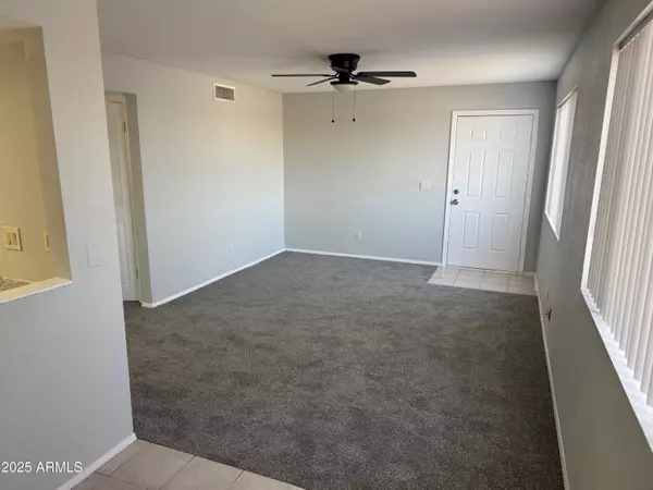 Scottsdale, AZ 85257,7221 E GRANADA Road #3