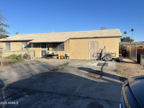 5616 W GRANADA Road, Phoenix, AZ 85035