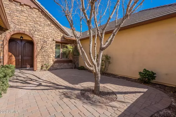 Gilbert, AZ 85297,2952 E WARBLER Road