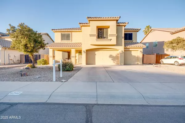 4340 E SILVERBELL Road, San Tan Valley, AZ 85143