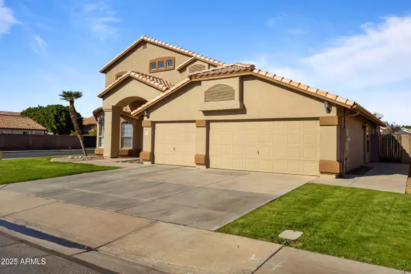 638 W NIDO Avenue Mesa, AZ 85210