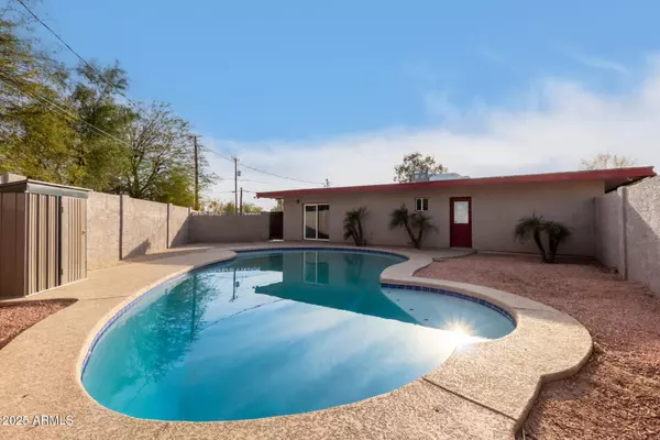 Phoenix, AZ 85031,5715 W HEATHERBRAE Drive