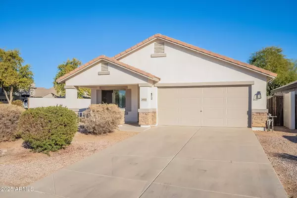 34403 N DAMIETTA Trail, San Tan Valley, AZ 85143