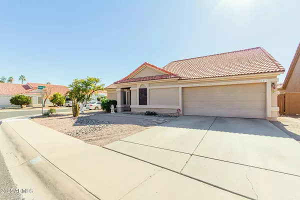 Gilbert, AZ 85234,1237 E HEATHER Avenue