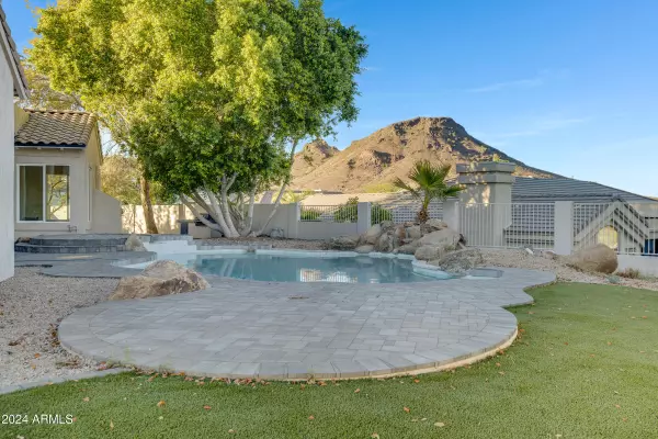 Phoenix, AZ 85022,1604 E SHEENA Drive