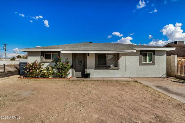 927 S GRAND --, Mesa, AZ 85210