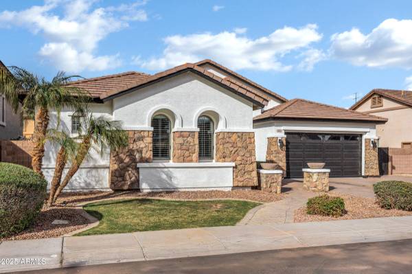 Chandler, AZ 85249,1612 E ZION Way