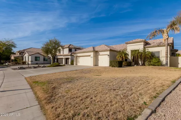 Chandler, AZ 85286,1720 E REDWOOD Place