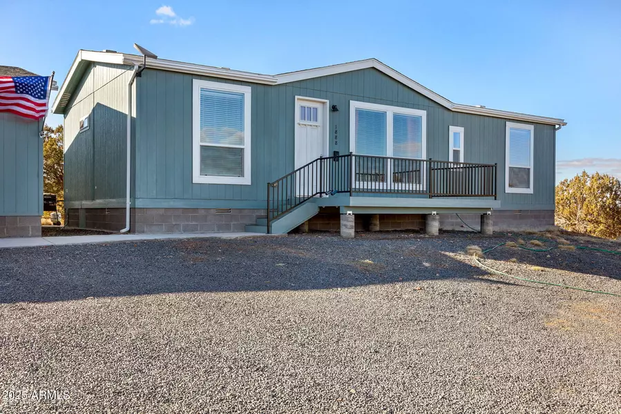 1888 Rustic Barn Lane, Show Low, AZ 85901