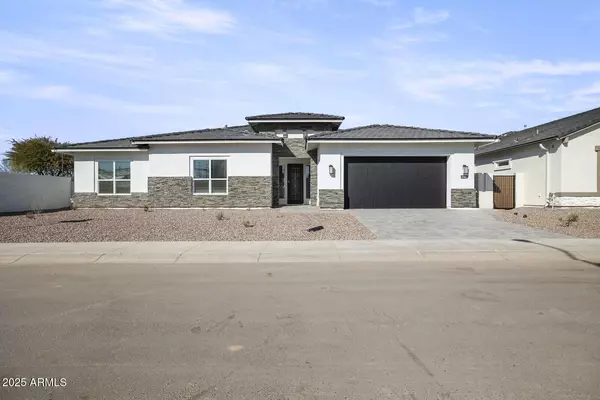 10229 N 177TH Drive, Waddell, AZ 85355