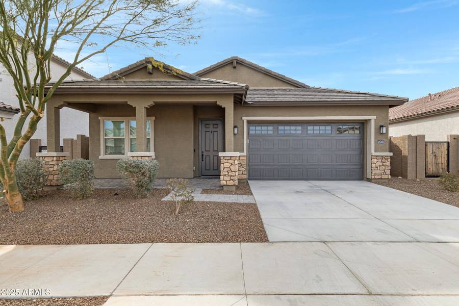 18363 W CLINTON Street, Surprise, AZ 85388