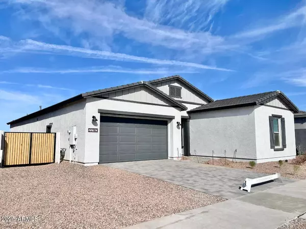 Queen Creek, AZ 85142,22740 E LORDS Way