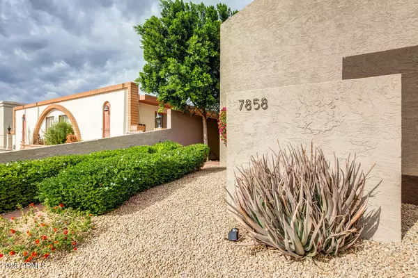 Scottsdale, AZ 85251,7858 E Glenrosa Avenue