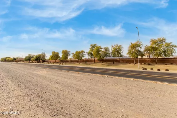 Waddell, AZ 85355,102 N Citrus Road #-