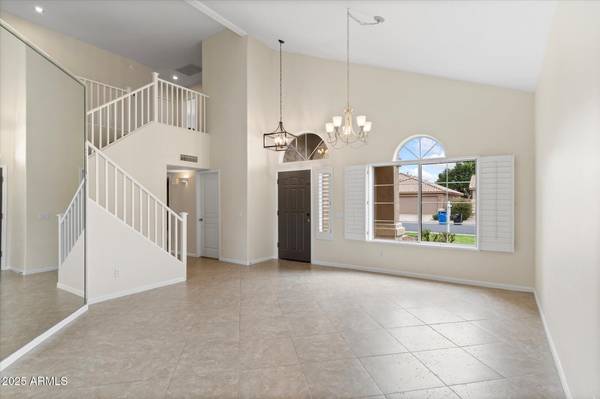 Scottsdale, AZ 85254,5102 E CHARLESTON Avenue