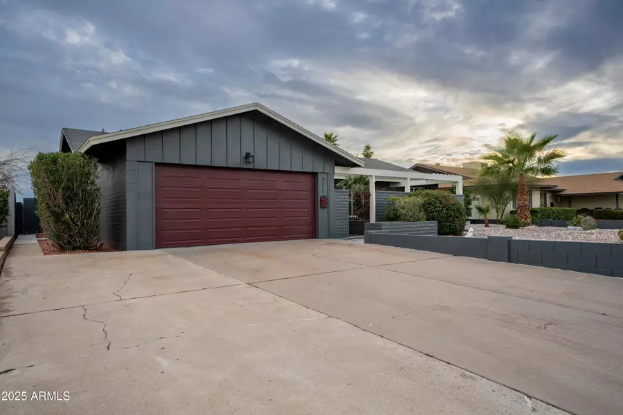 3515 W St Moritz Lane, Phoenix, AZ 85053