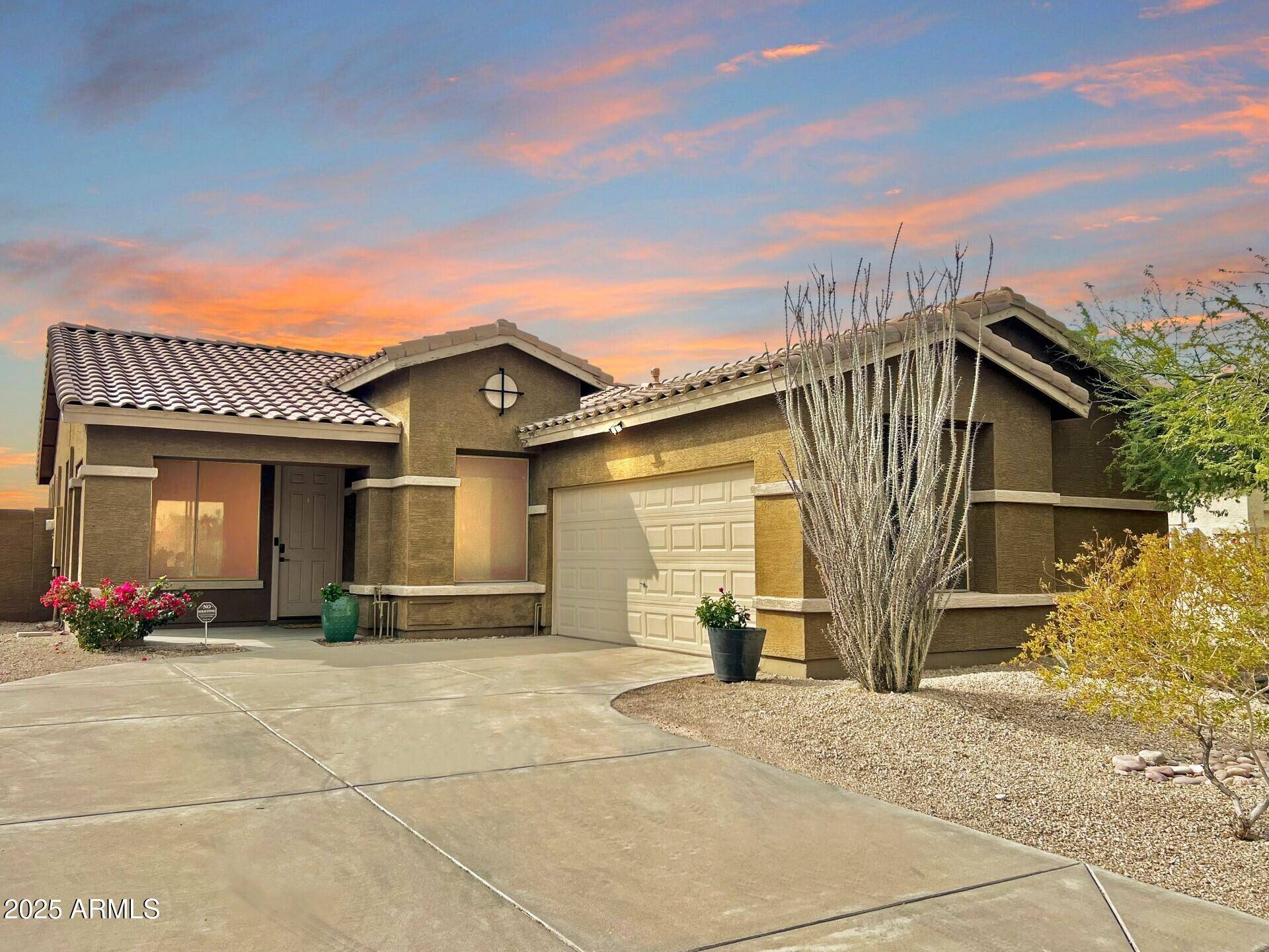 17545 W Canyon Lane, Goodyear, AZ 85338