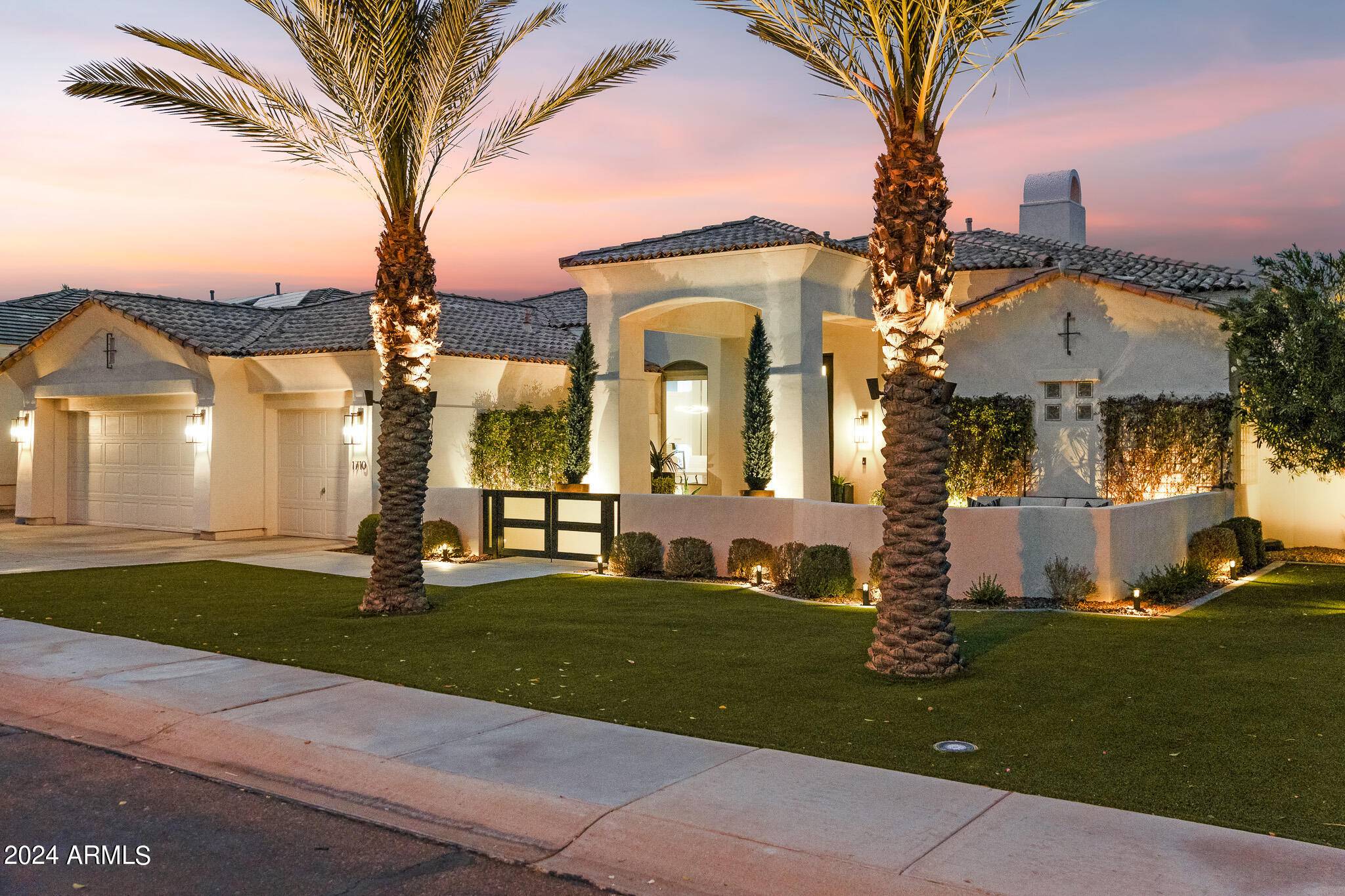 Chandler, AZ 85248,1710 W GLACIER Way
