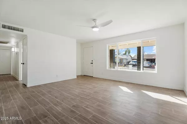 Phoenix, AZ 85009,4014 W CULVER Street