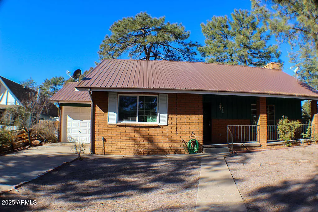 Payson, AZ 85541,906 N COLCORD Road