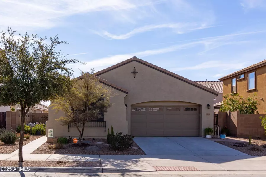 21081 E VIA DE OLIVOS --, Queen Creek, AZ 85142