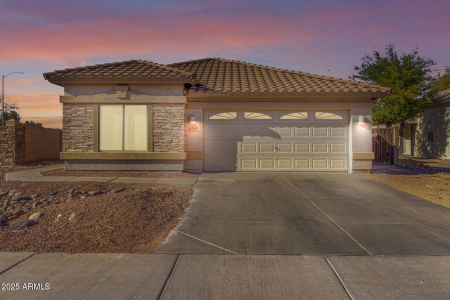 15548 N 156TH Lane, Surprise, AZ 85374