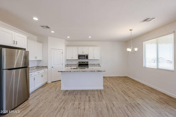 Surprise, AZ 85387,15853 W JOMAX Road