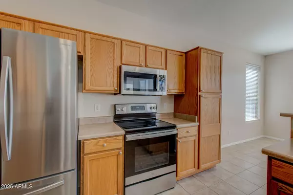 San Tan Valley, AZ 85143,169 E CANARY Court