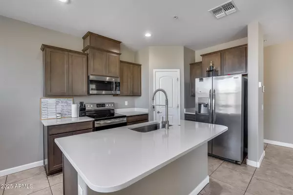 Chandler, AZ 85225,1255 N ARIZONA Avenue #1255