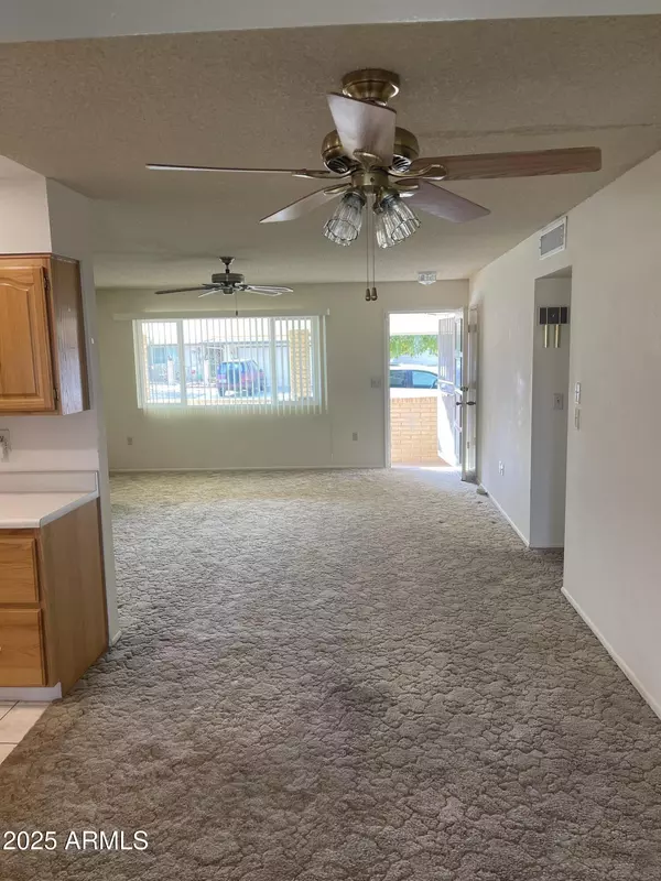 Sun City, AZ 85351,10630 W Roundelay Circle